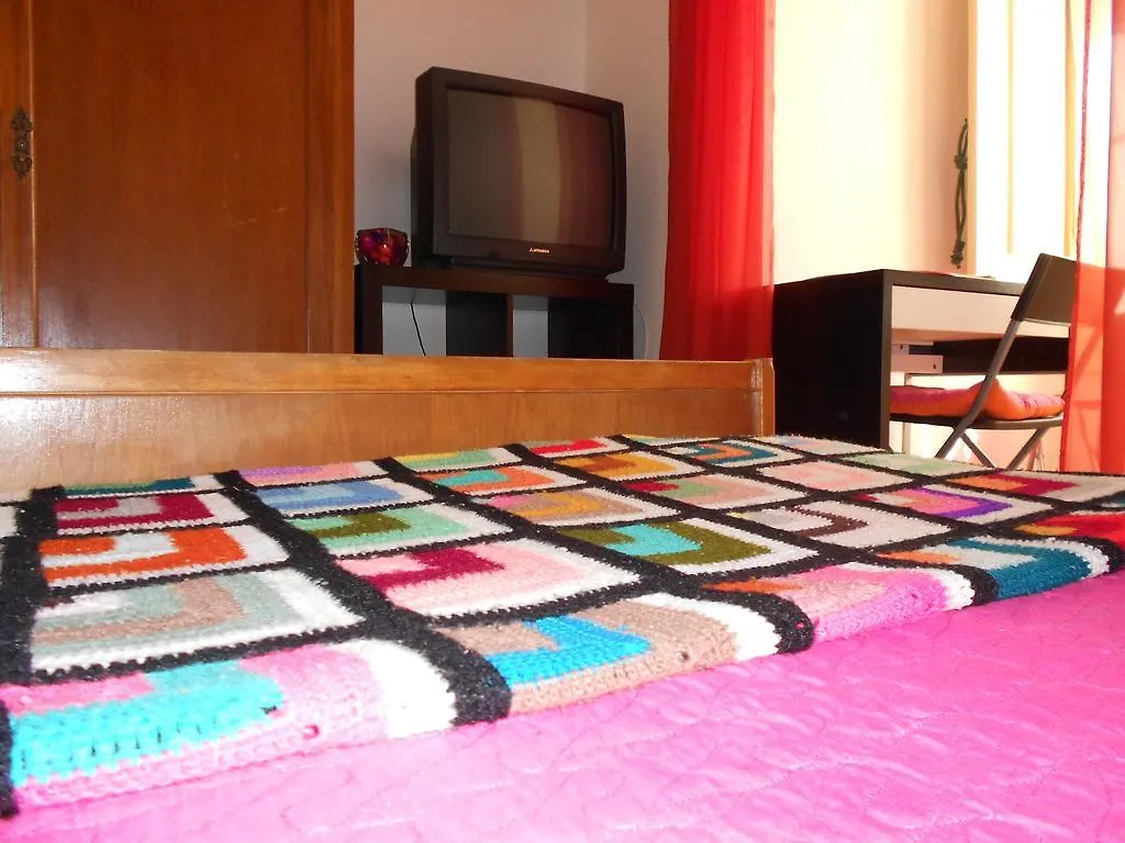 Gasthuis Pensao Duque Da Terceira - Guesthouse Lissabon